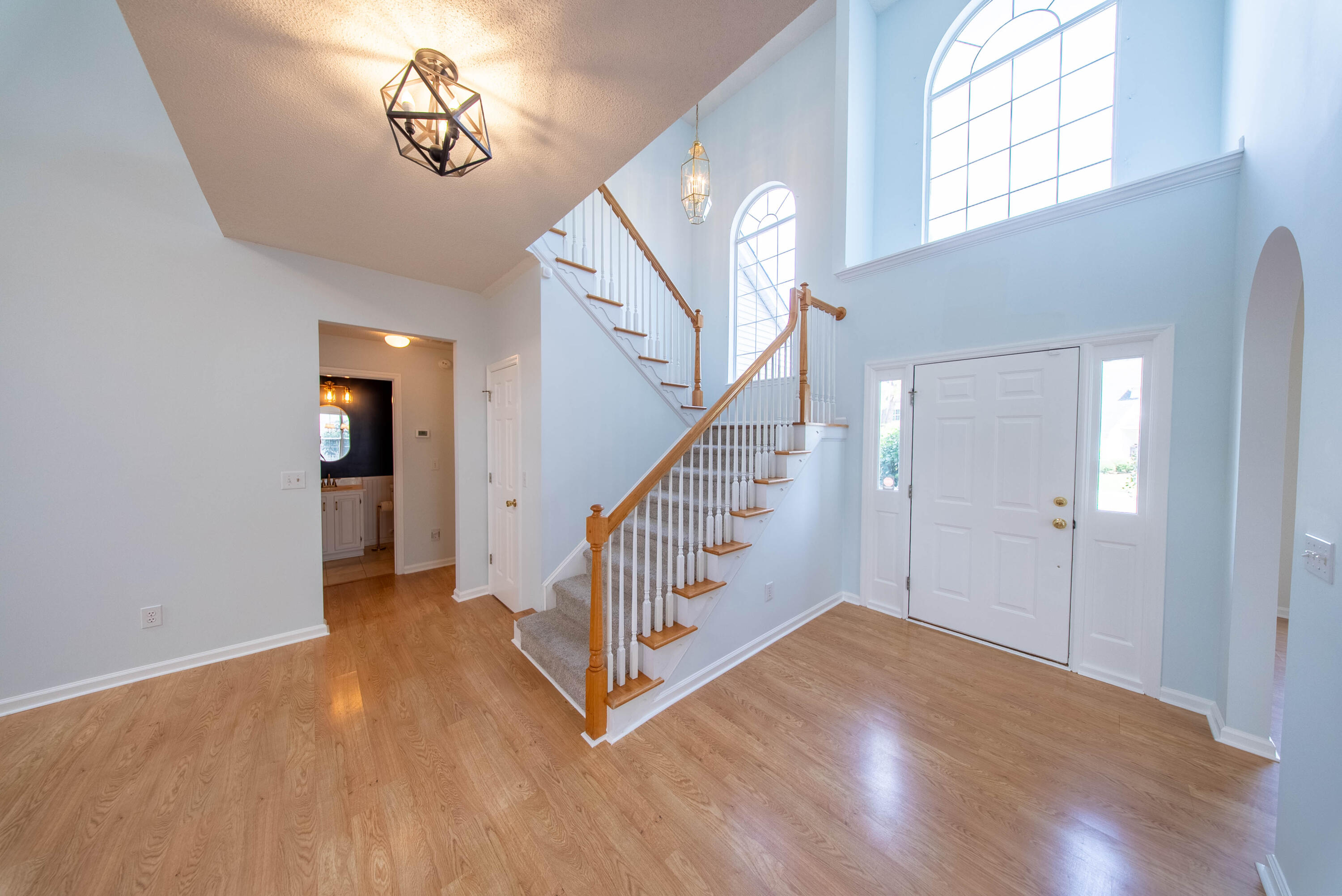 320 Old South Way