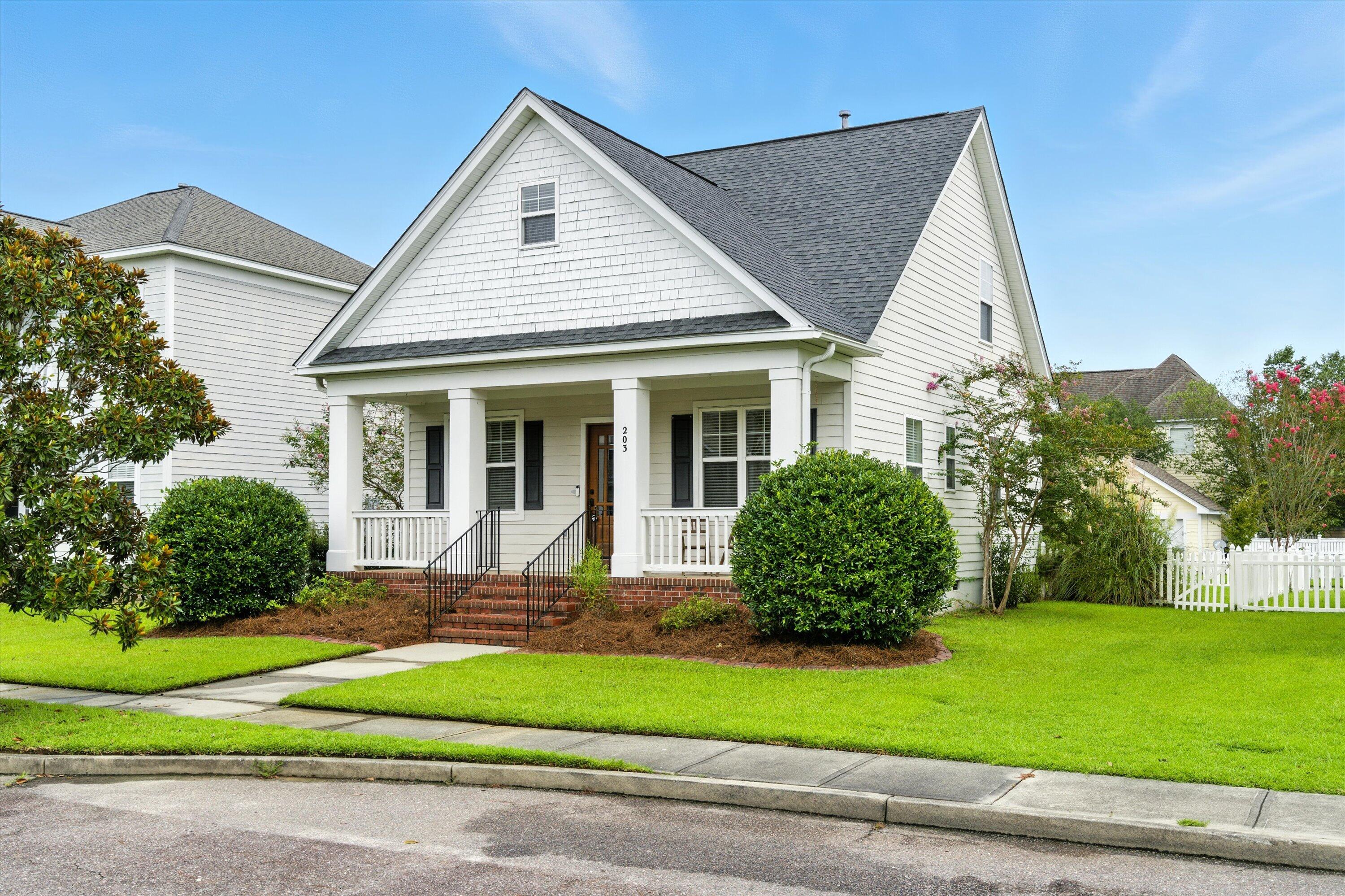 203 Hydrangea Street