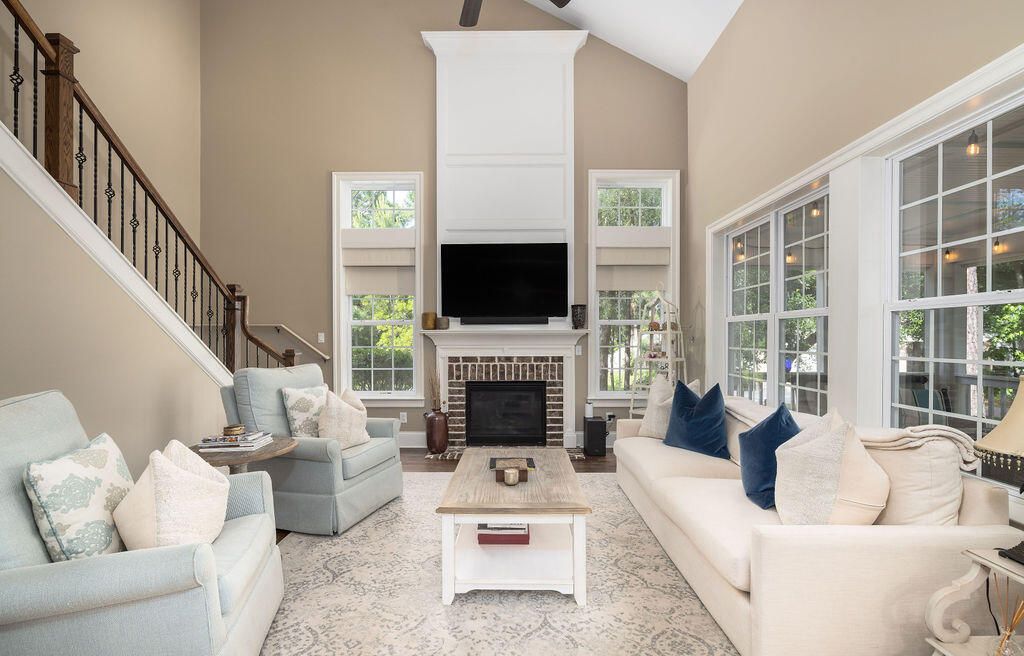 Photo of 1563 Capel Street, Mount Pleasant, SC 29466 (MLS # 25025195)