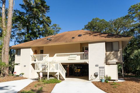 Photo of 829 Club Cottage Road, Edisto Island, SC 29438 (MLS # 25027990)
