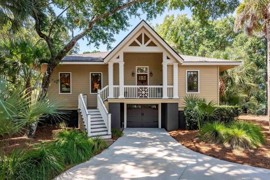 Photo of 166 Marsh Island Drive, Kiawah Island, SC 29455 (MLS # 26023720)