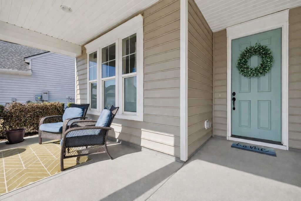 Photo of 568 Four Seasons Boulevard, Summerville, SC 29486 (MLS # 26005378)