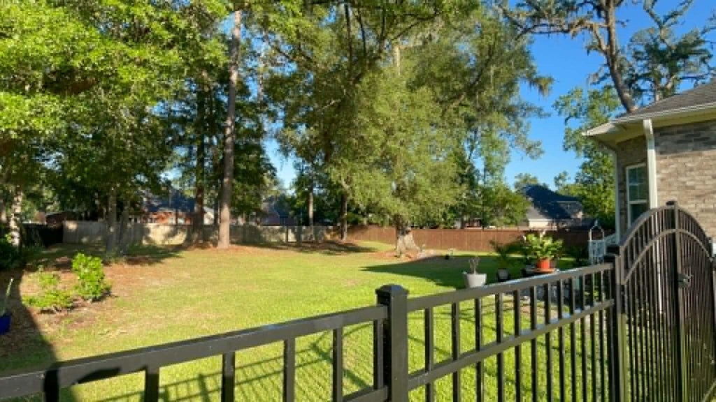 Photo of 5528 Crescent View Drive, North Charleston, SC 29420 (MLS # 26016373)