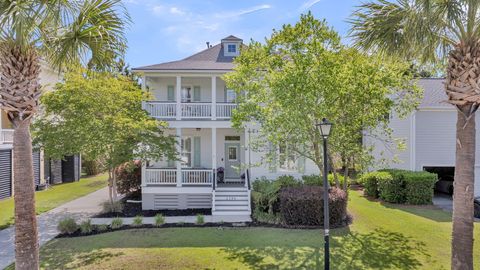 Photo of 2286 Sandy Point Lane, Mount Pleasant, SC 29466 (MLS # 26014727)