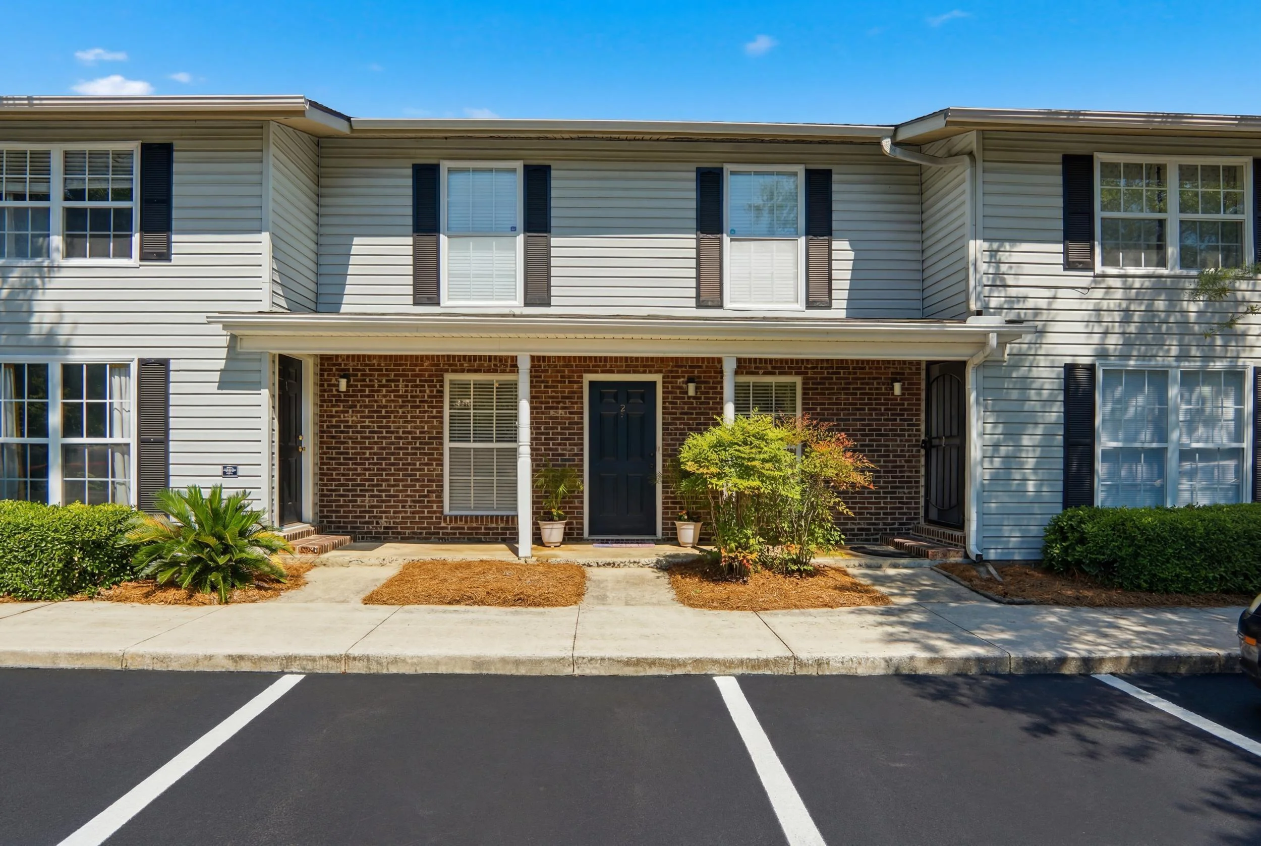 2494 Etiwan Avenue Unit J-2