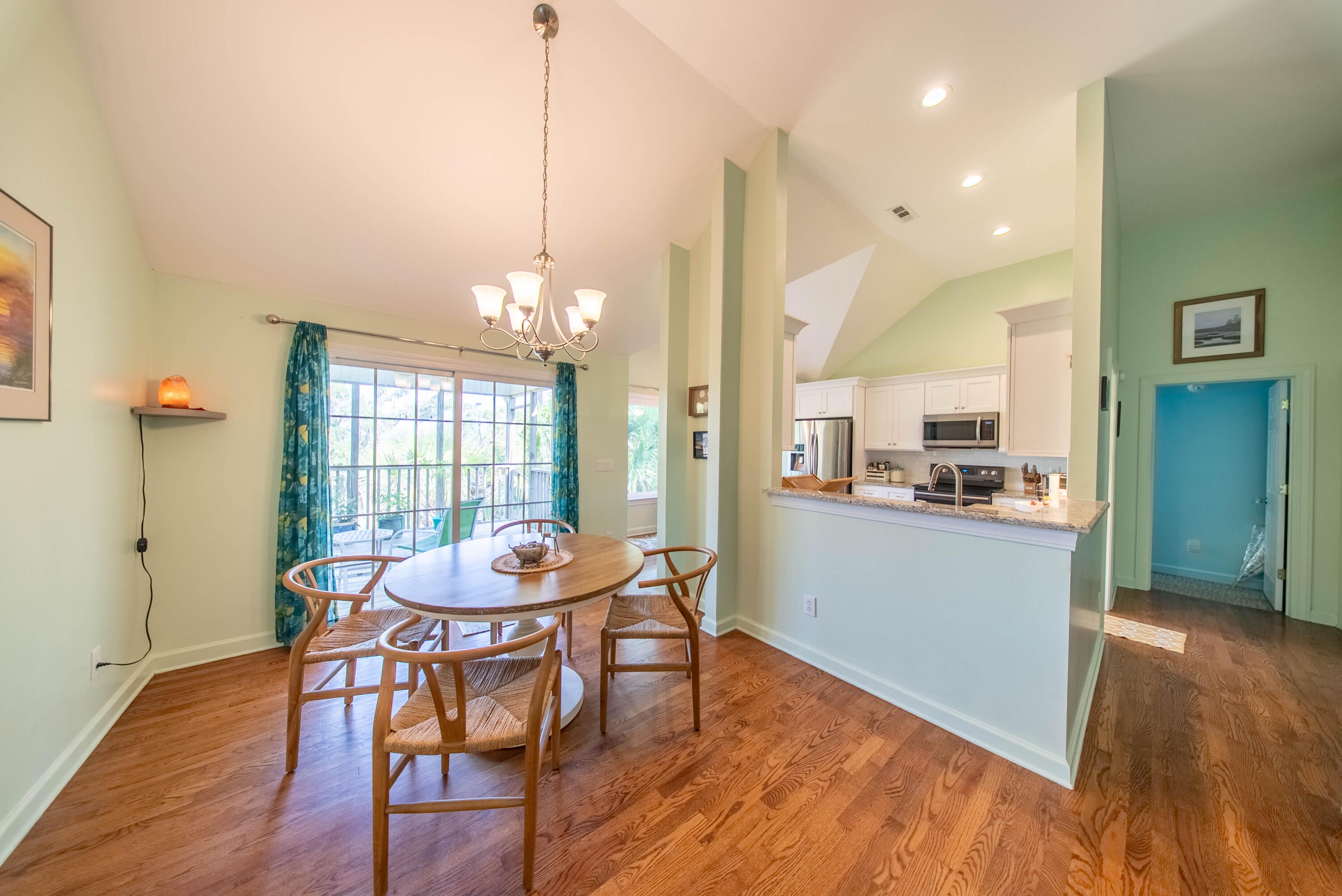 359 Kingston Lane
