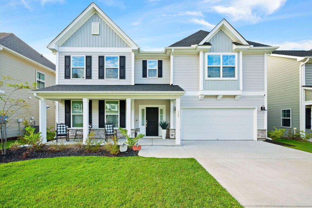 Photo of 589 Dunswell Drive, Summerville, SC 29486 (MLS # 25028396)