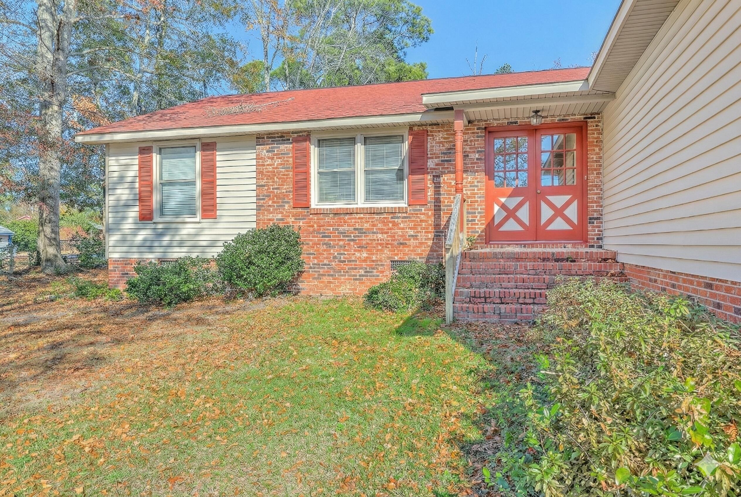 2198 Skyland Lane