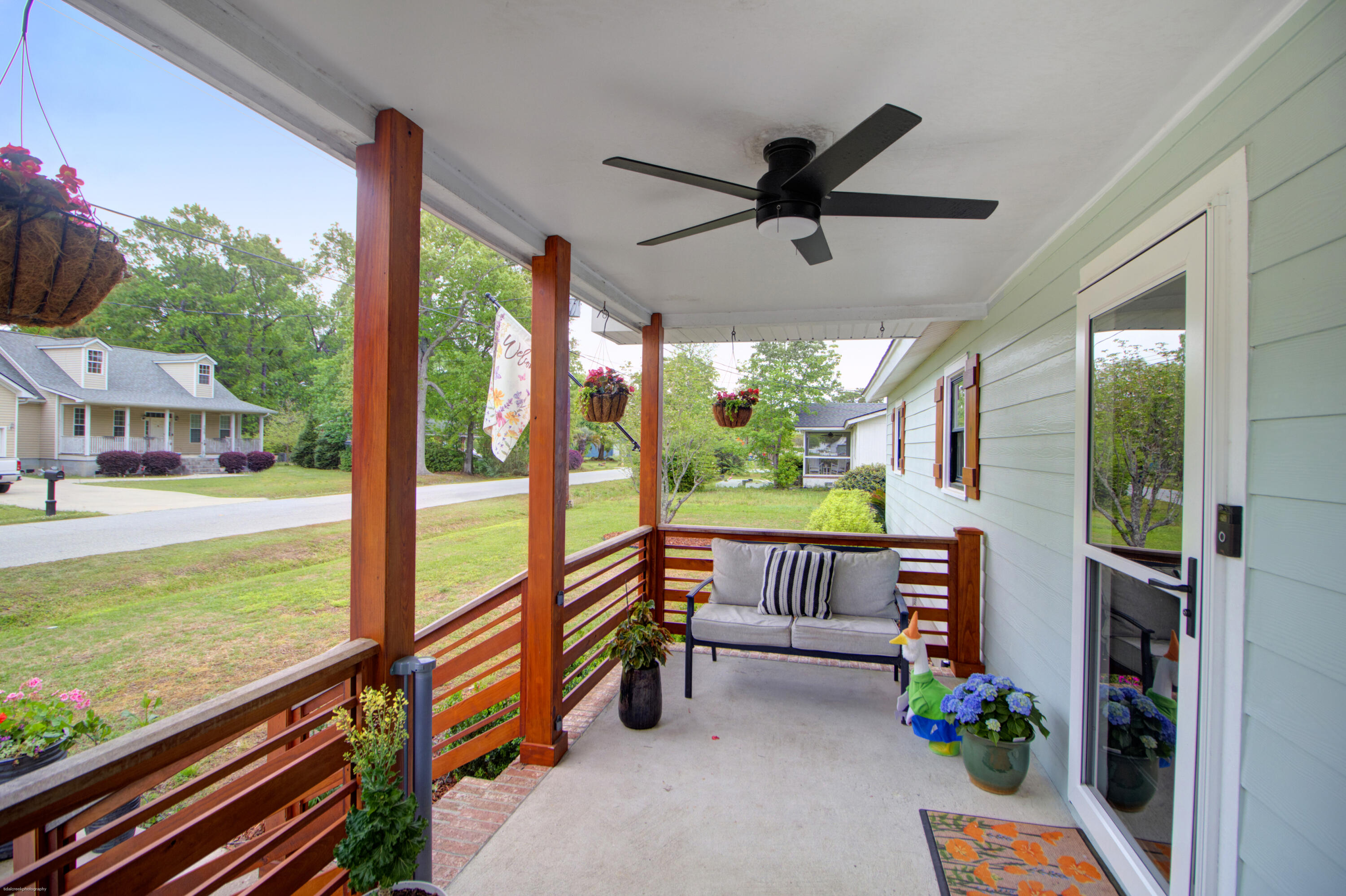 3623 Marshfield Road