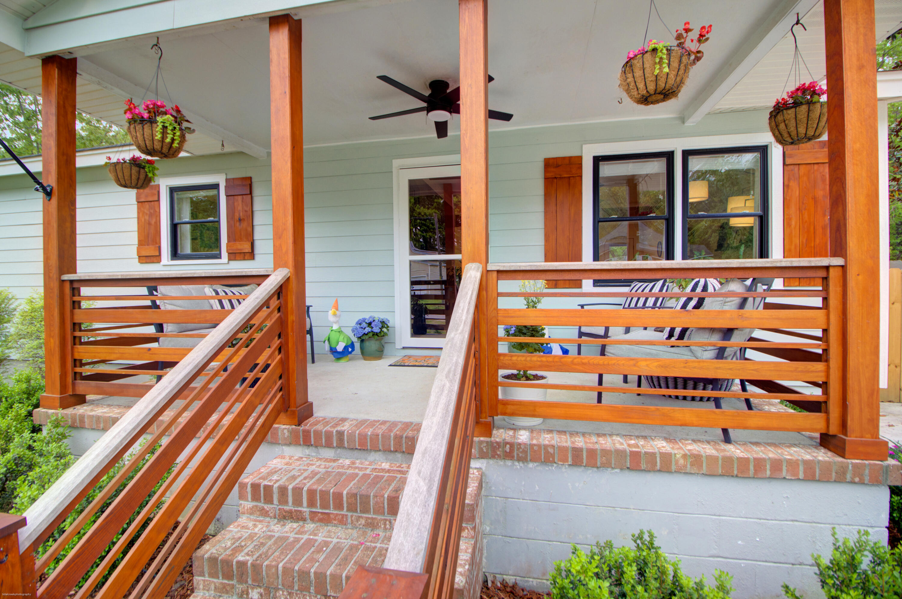 3623 Marshfield Road