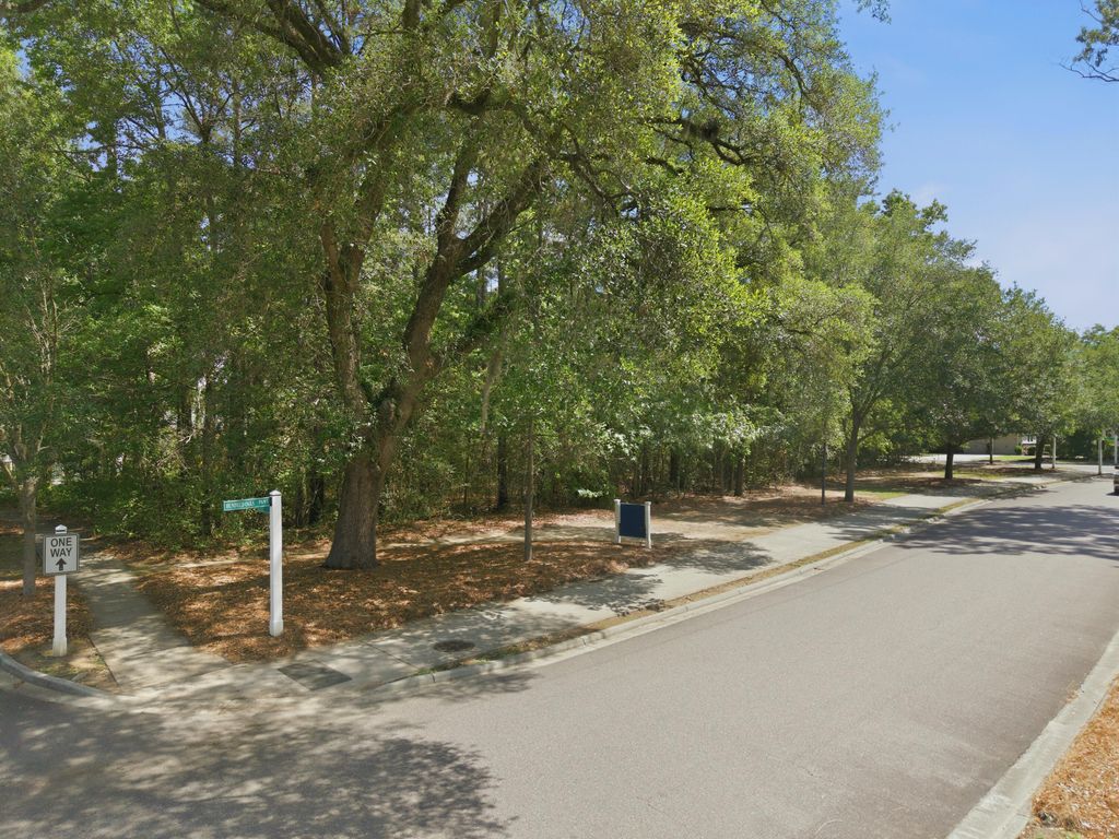 Photo of 312 Hundred Oaks Parkway, Summerville, SC 29483 (MLS # 26012811)
