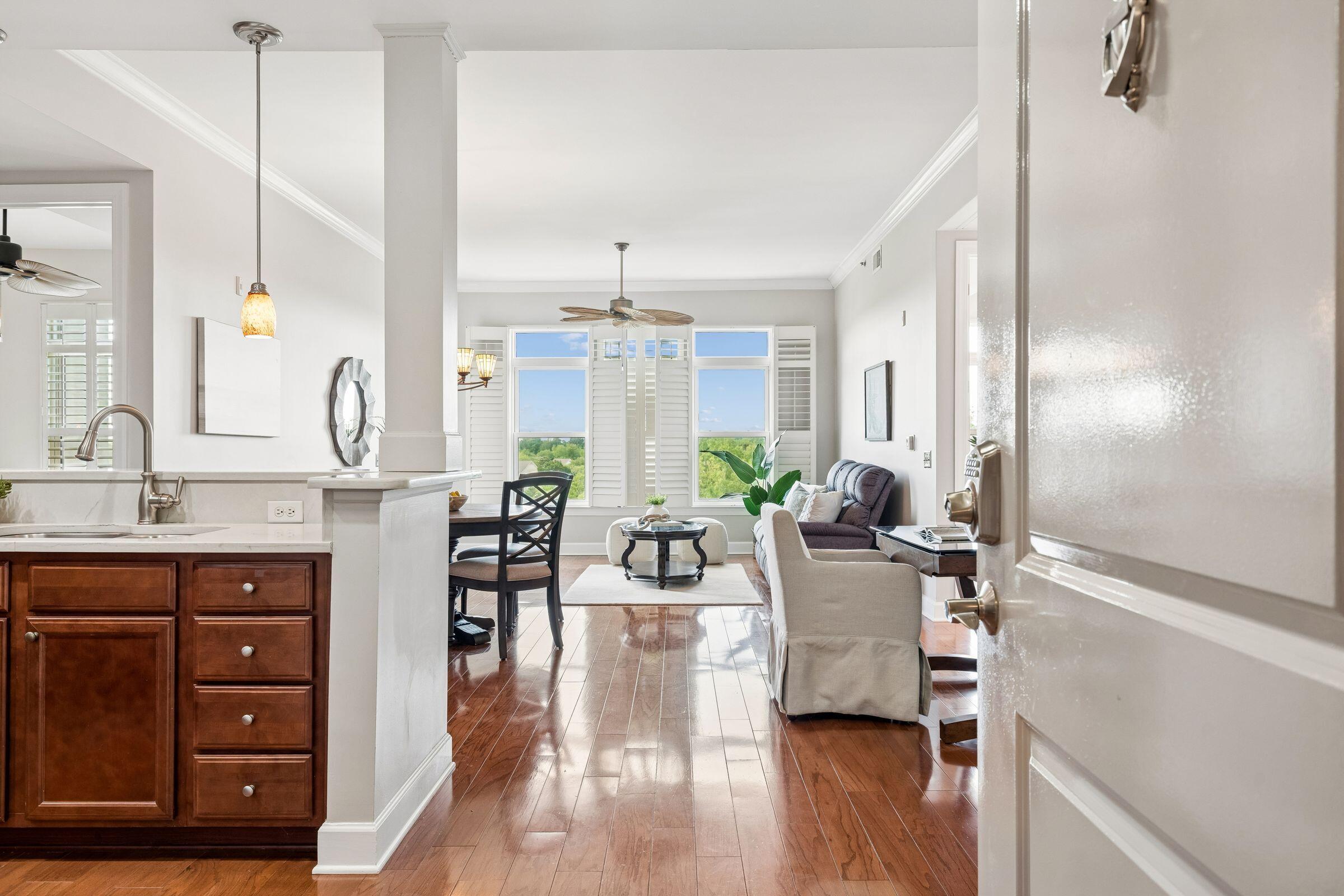 135 Pier View Street Unit 404