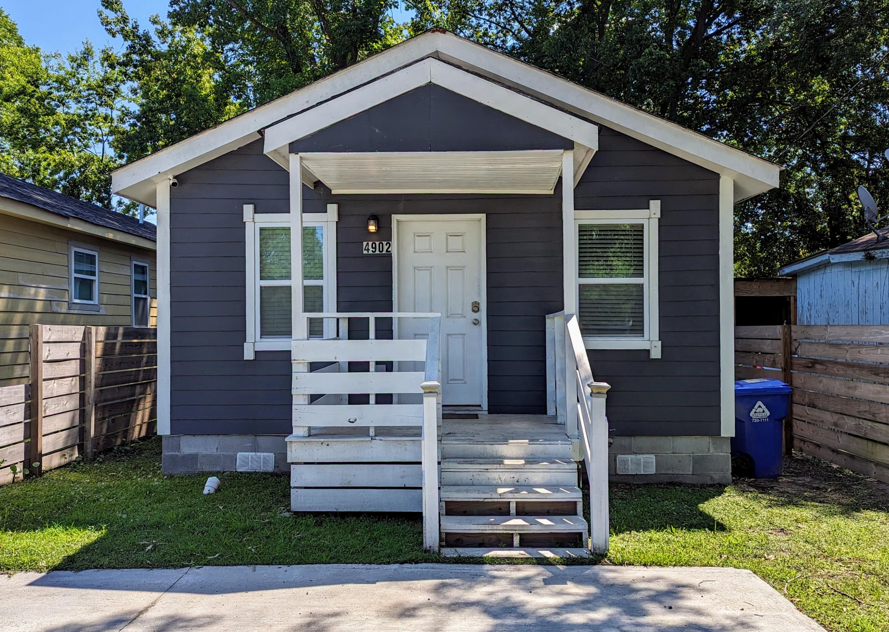 Photo 1 of 15 of 4902 Gaynor Avenue house
