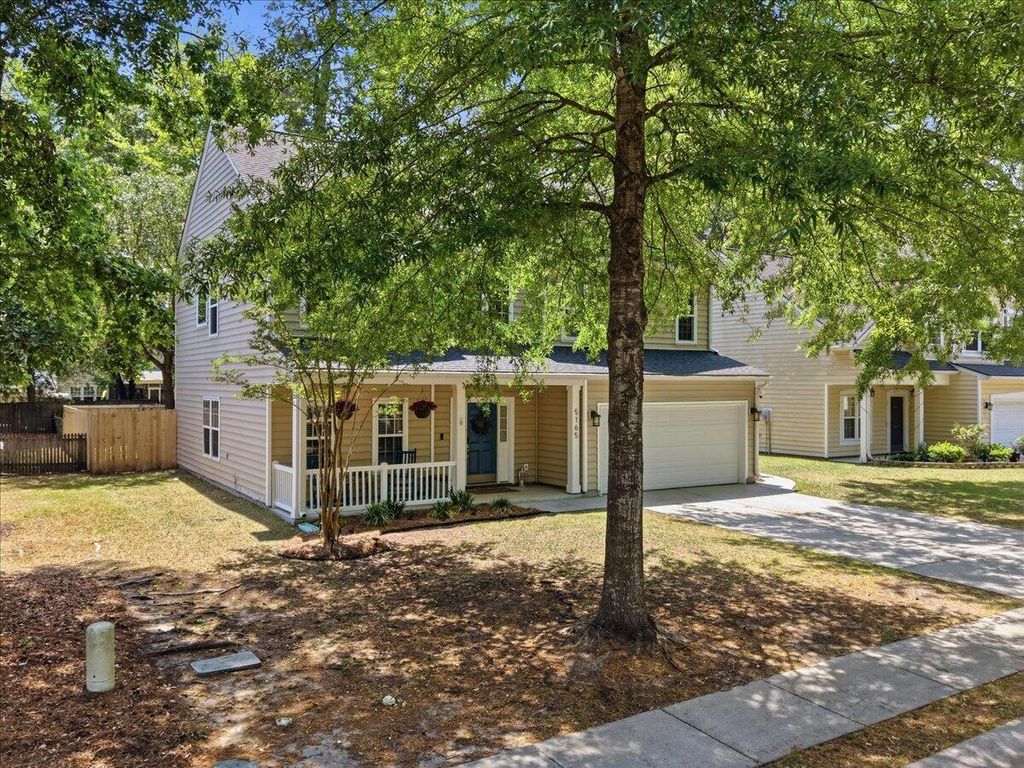 Photo of 5165 Birdie Lane, Summerville, SC 29485 (MLS # 26012100)