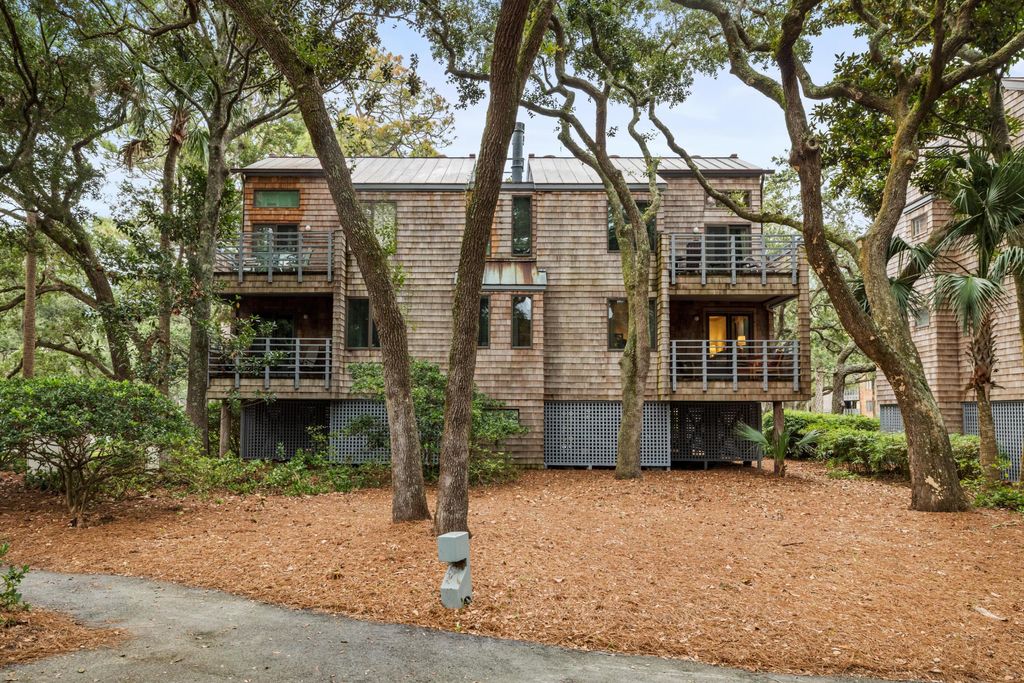 Photo of 4401 Sea Forest Drive, Kiawah Island, SC 29455 (MLS # 25032017)