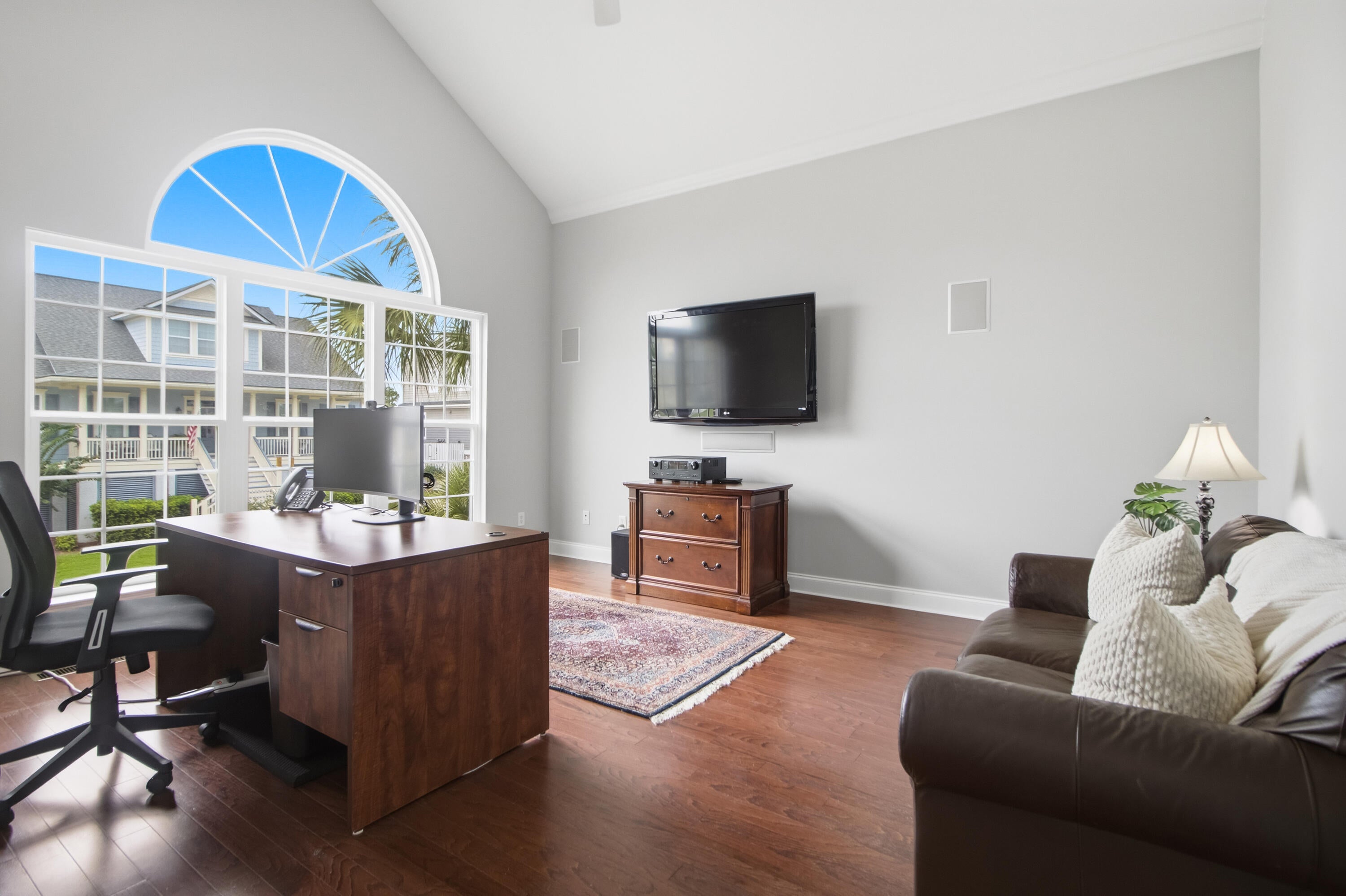2488 Worthington Drive