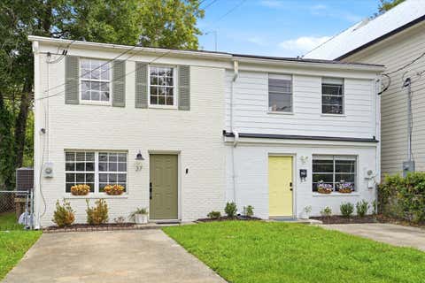 Photo of 37 F Street #Apt B, Charleston, SC 29403 (MLS # 26022975)