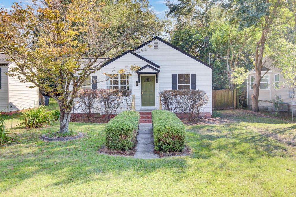 Photo of 4758 Aster Drive, North Charleston, SC 29405 (MLS # 26006282)