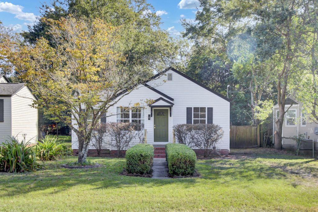Photo of 4758 Aster Drive, North Charleston, SC 29405 (MLS # 26006282)