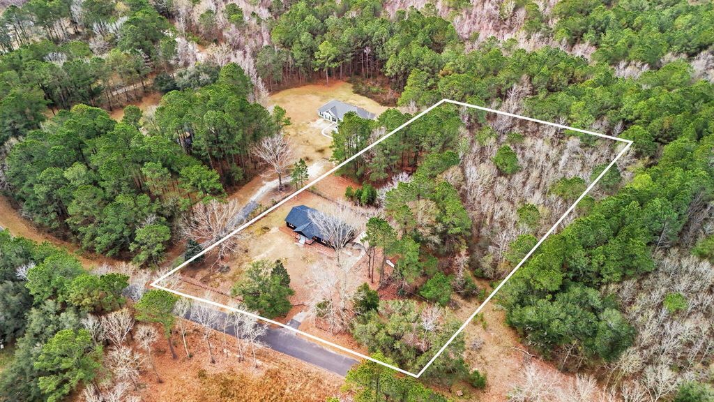 Photo of 8527 Benjamin Simmons Road, Hollywood, SC 29449 (MLS # 25029461)