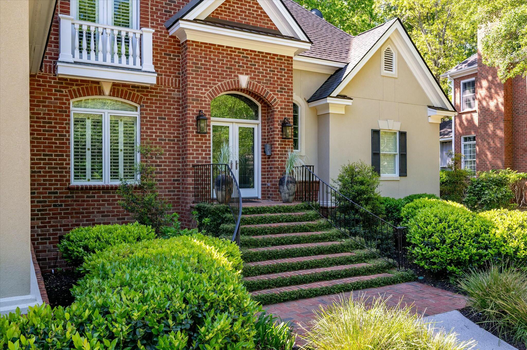 8642 W Fairway Woods Drive