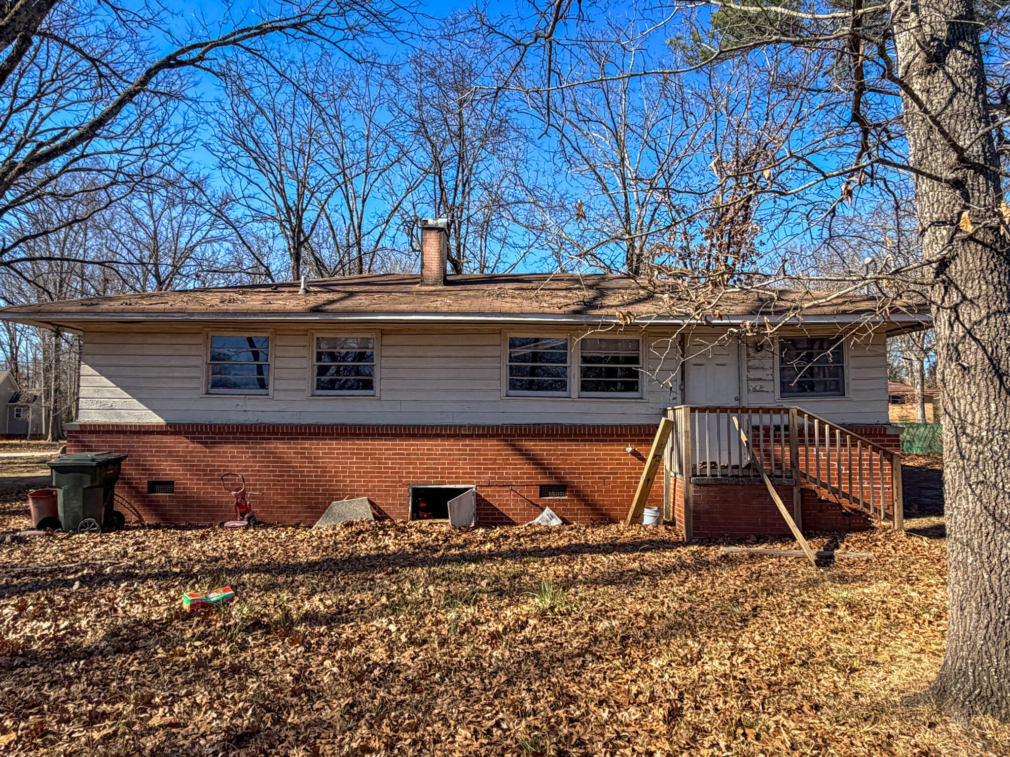 1035 S Stonewall Avenue