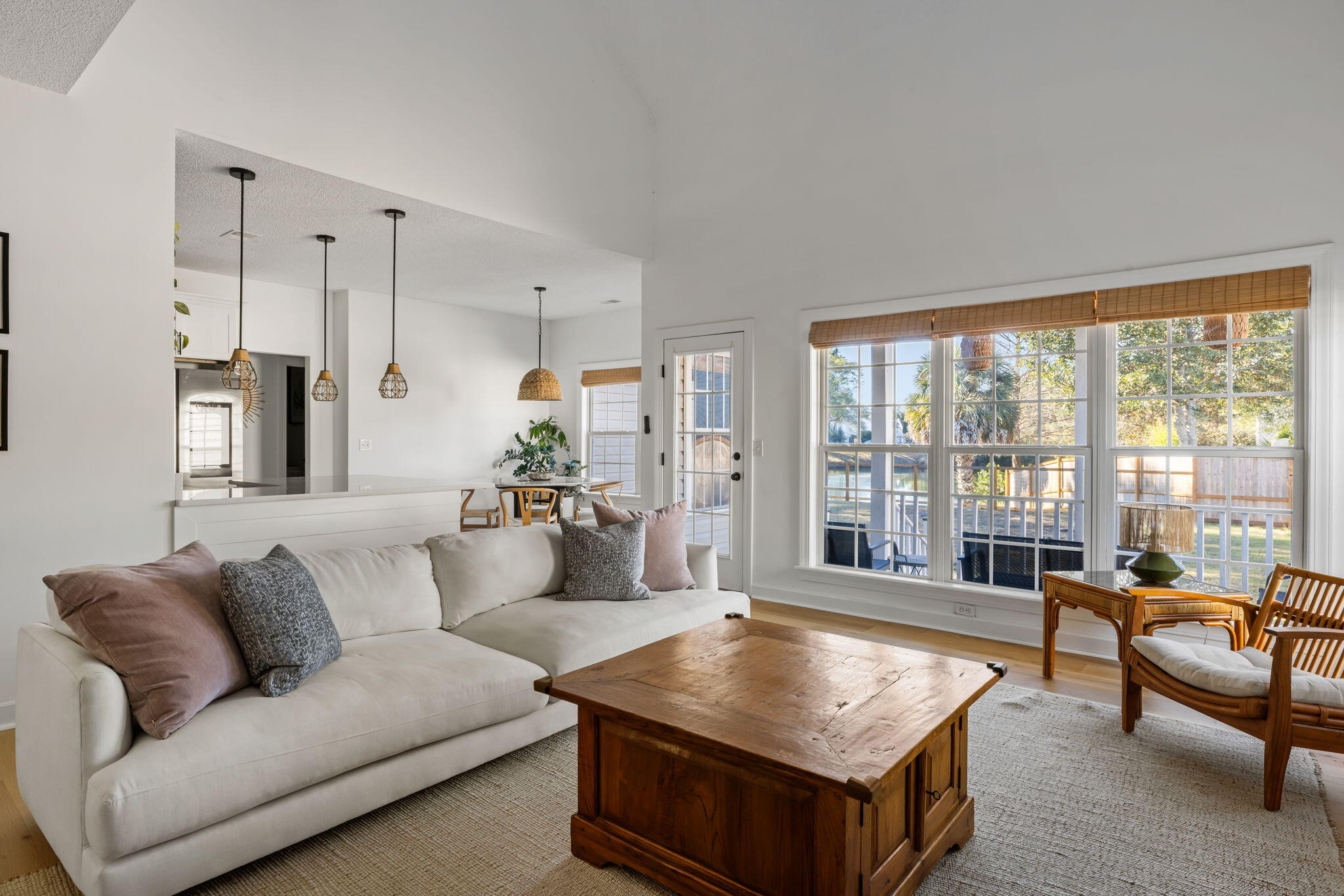 100 Oyster Point Row