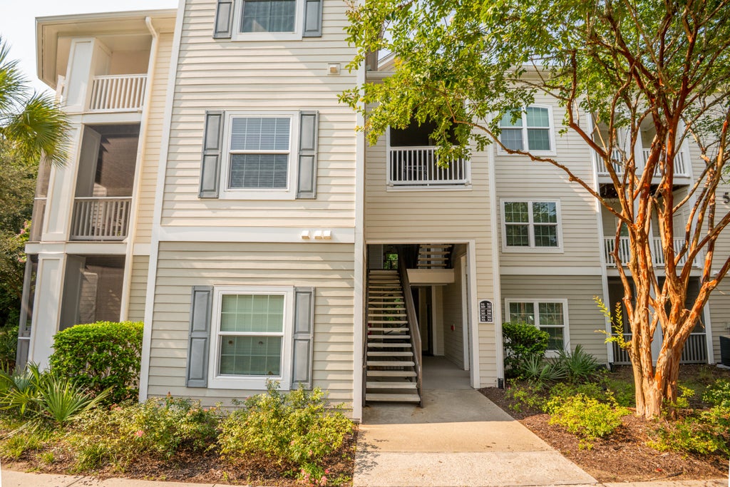 Photo of 1300 Park West Boulevard #Unit 503, Mount Pleasant, SC 29466 (MLS # 26021889)