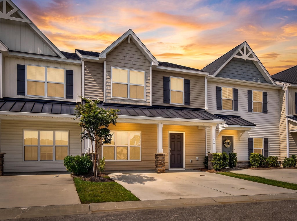 Photo of 230 Swallowtail Lane, Goose Creek, SC 29445 (MLS # 26019990)