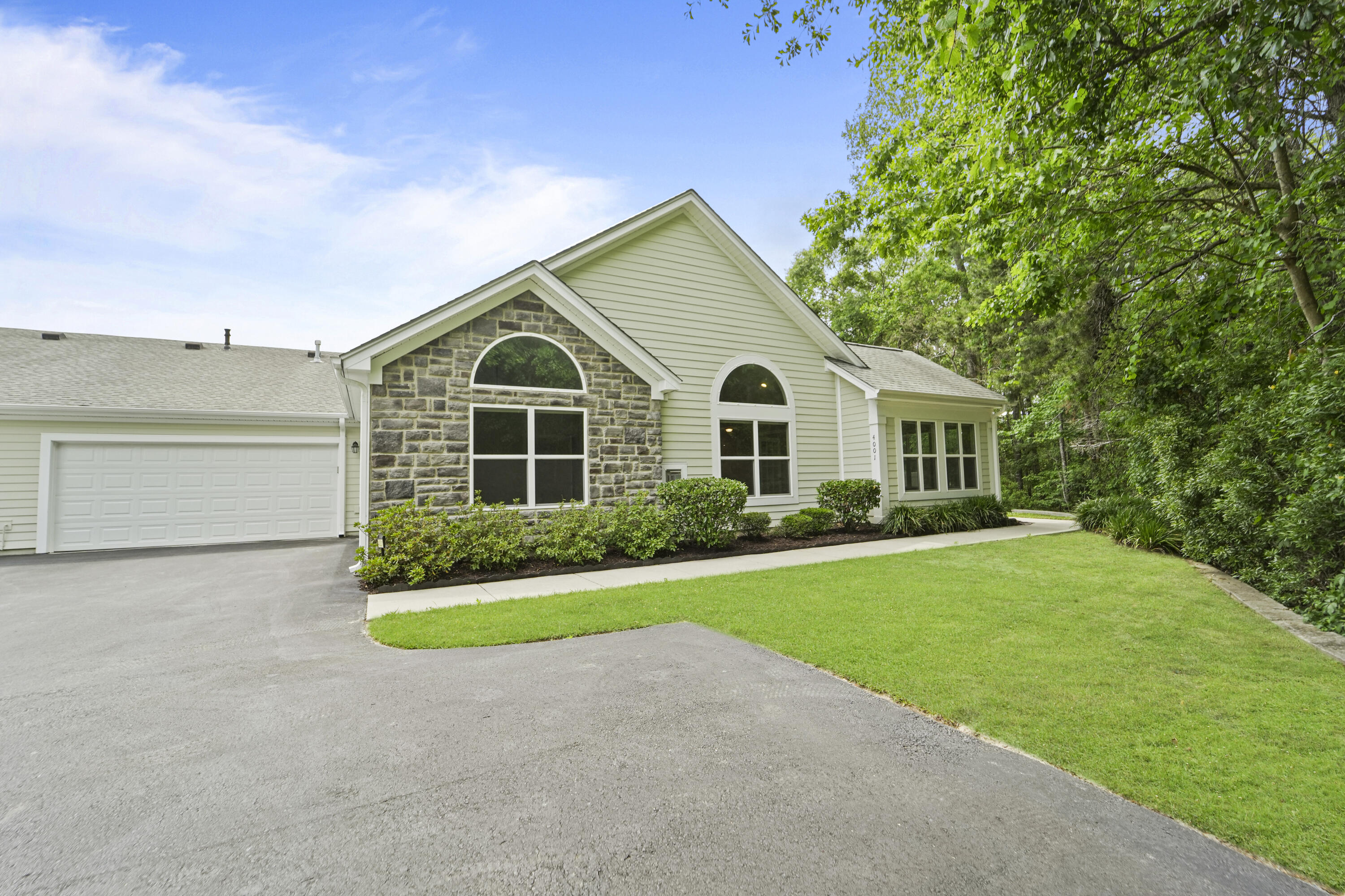 8800 Dorchester Road 4001