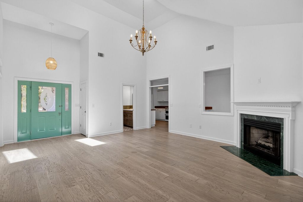 Photo of 691 Blue Heron Run, Mount Pleasant, SC 29464 (MLS # 26011155)