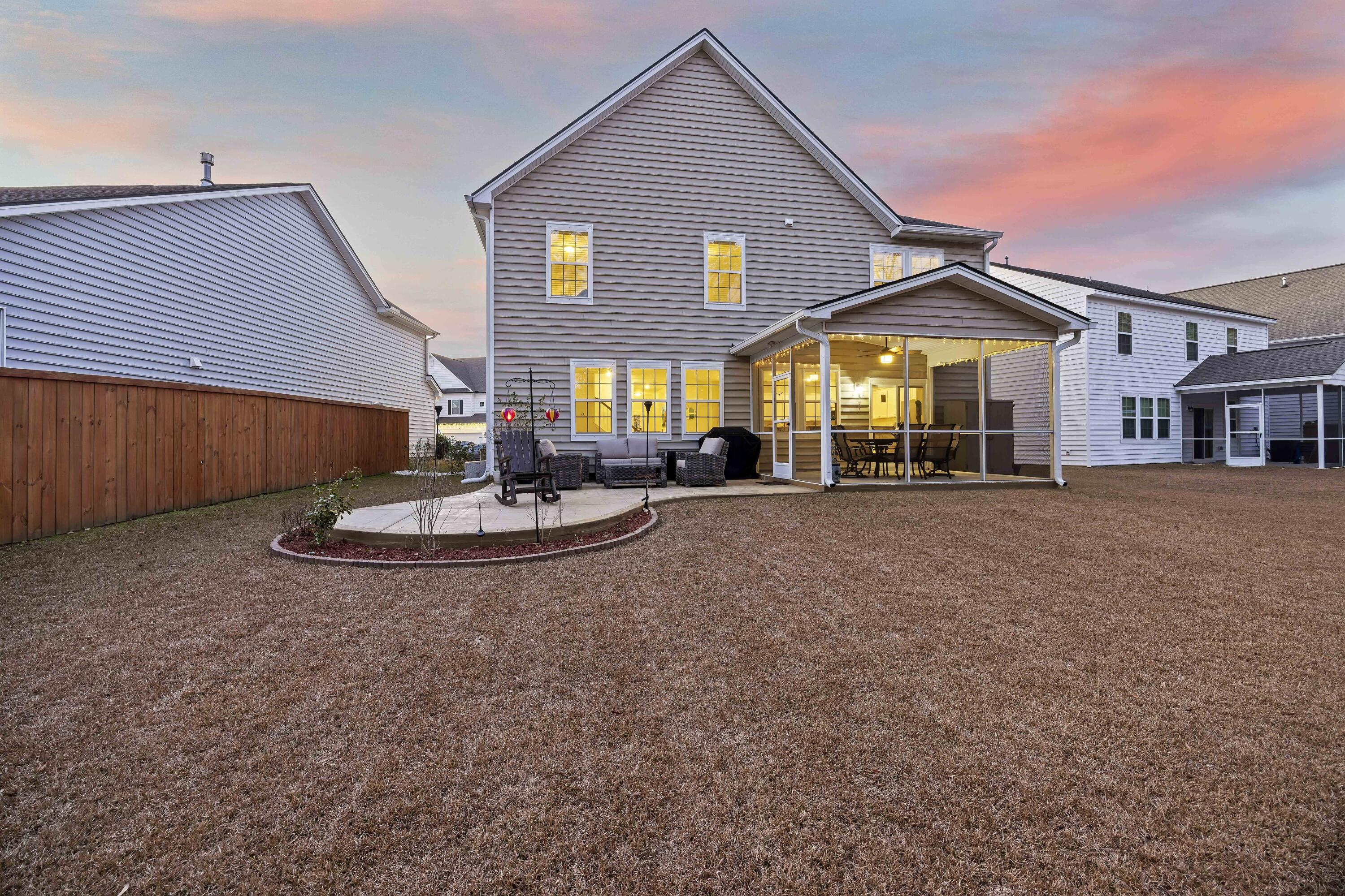 9977 Winged Elm Street