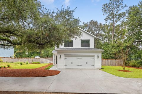 Photo of 2806 Blidgen Road, Johns Island, SC 29455 (MLS # 25027631)