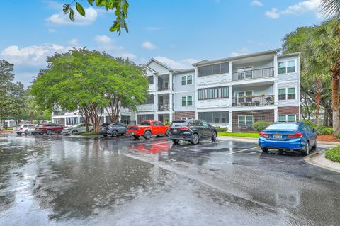 1025 Riverland Woods Place 904 Charleston SC 29412