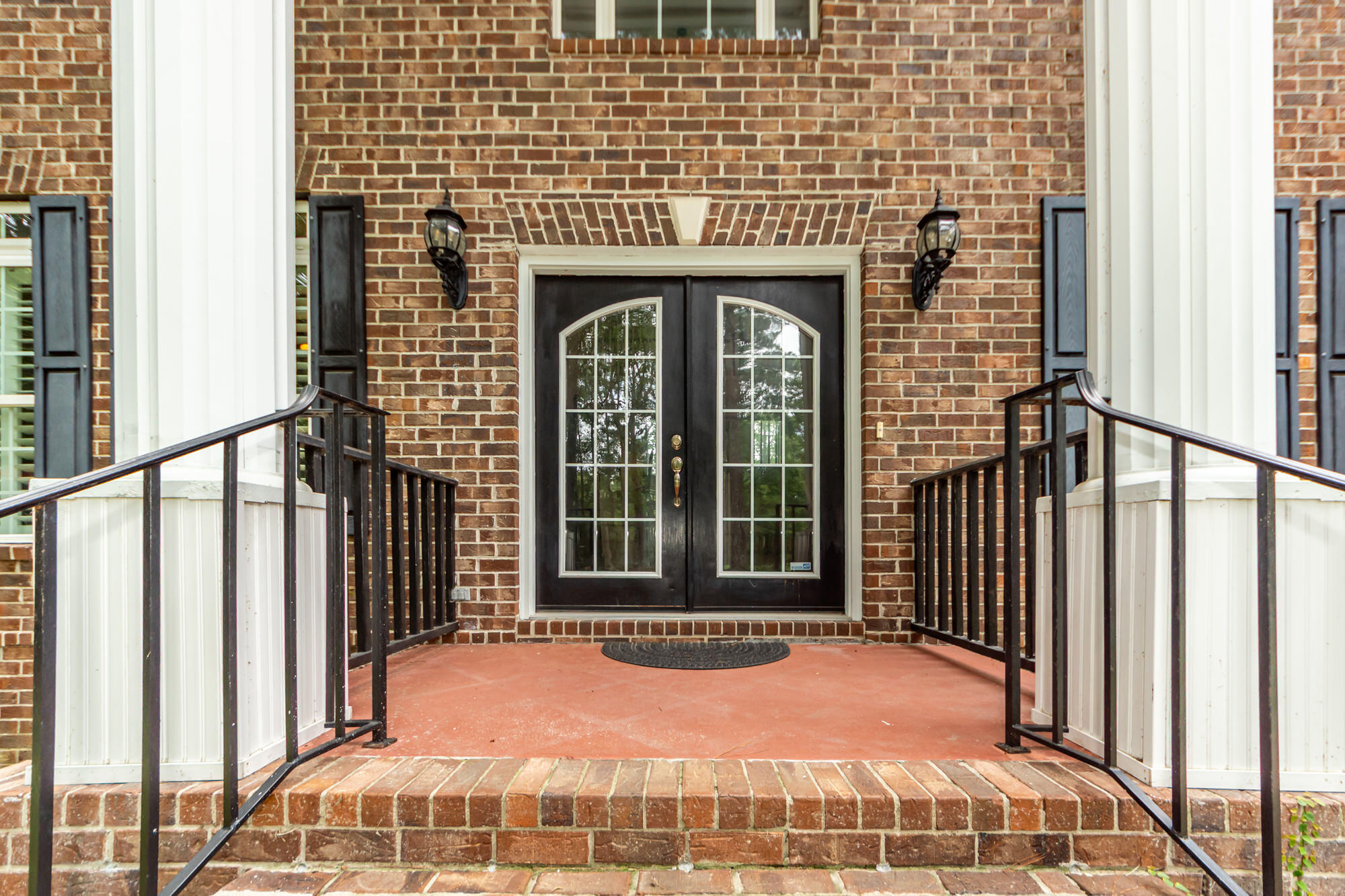 2105 Williams Veneer Court