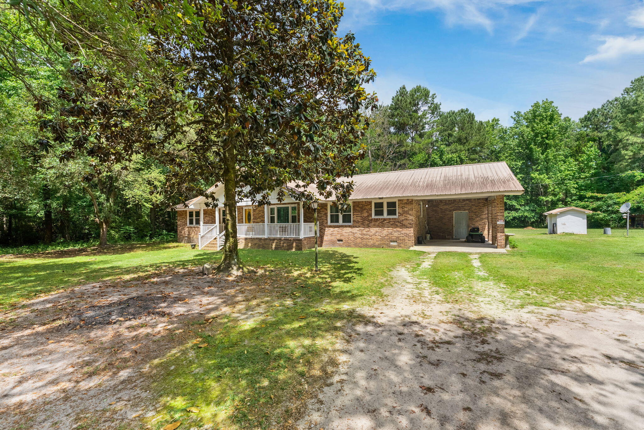 1147 Walter Road