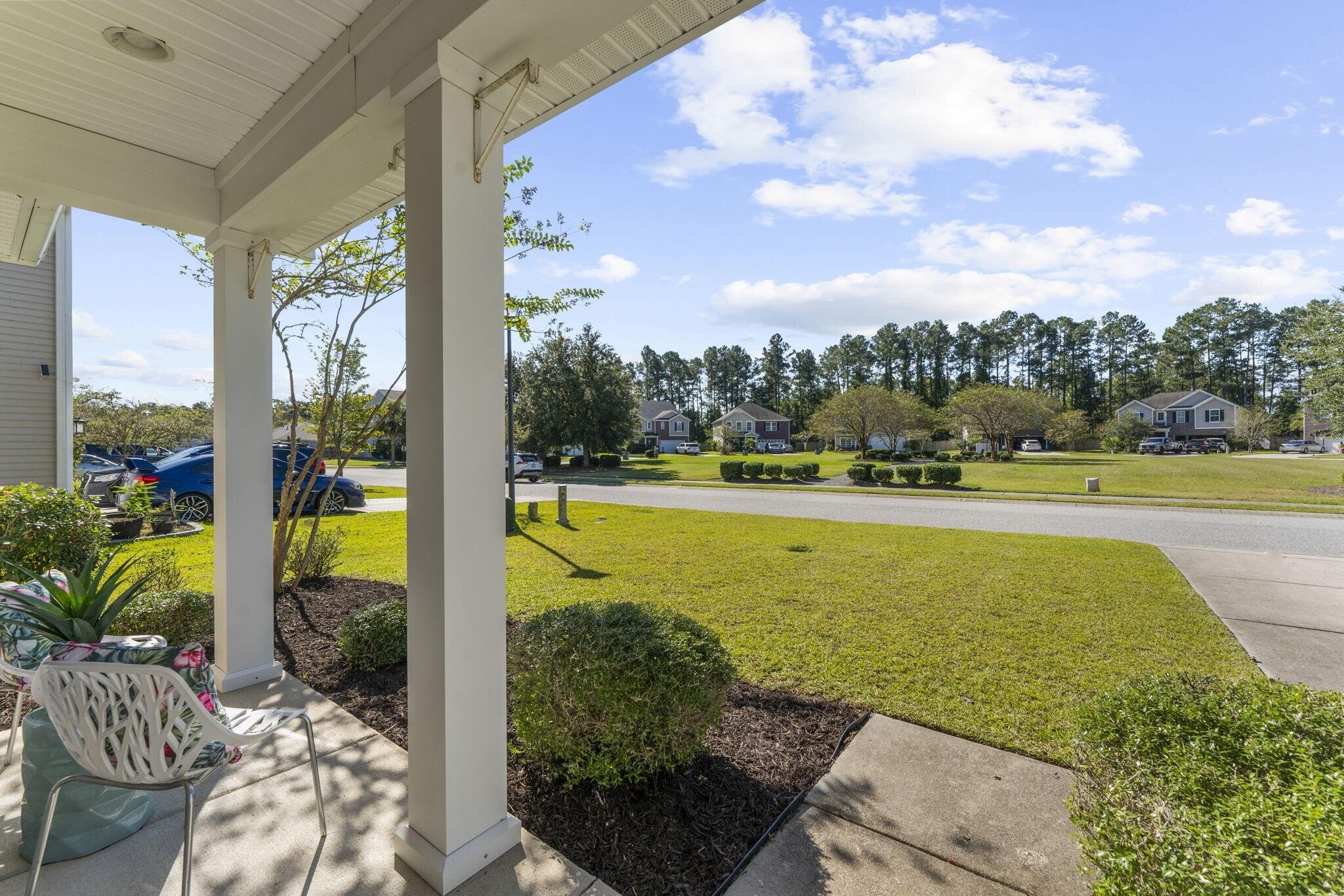 1007 Victoria Pointe Lane