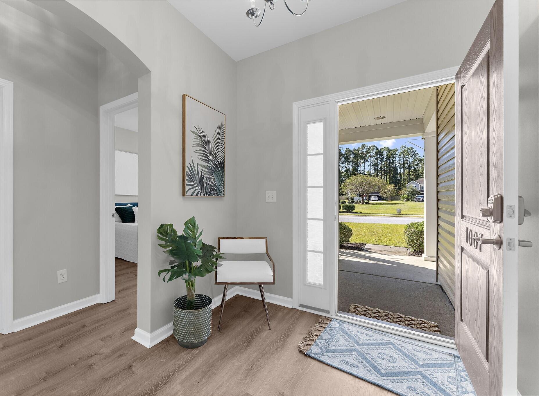 1007 Victoria Pointe Lane