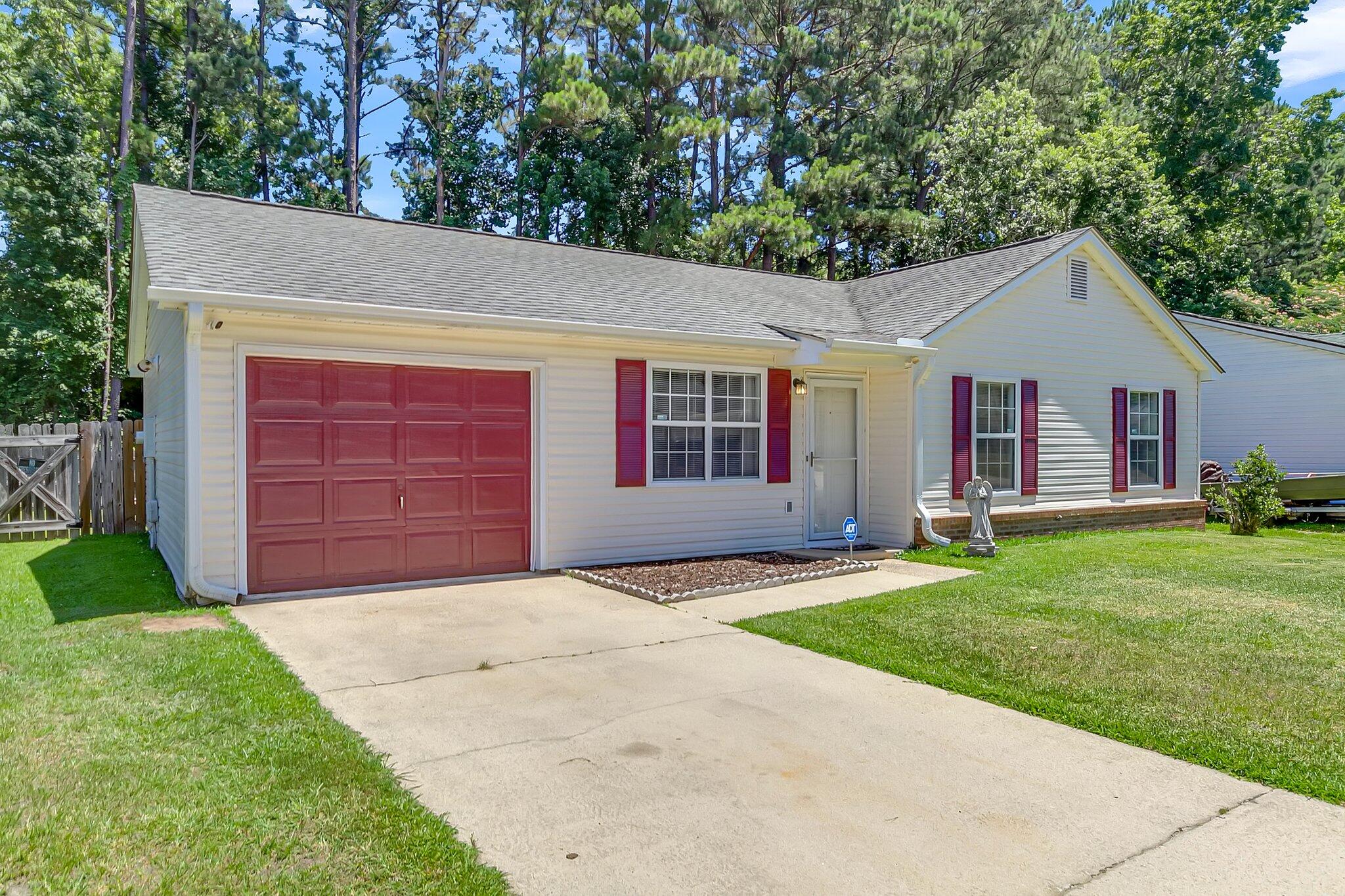 320 Winding Lane