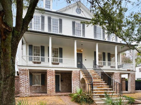 Photo of 64 Warren Street, Charleston, SC 29403 (MLS # 26003868)