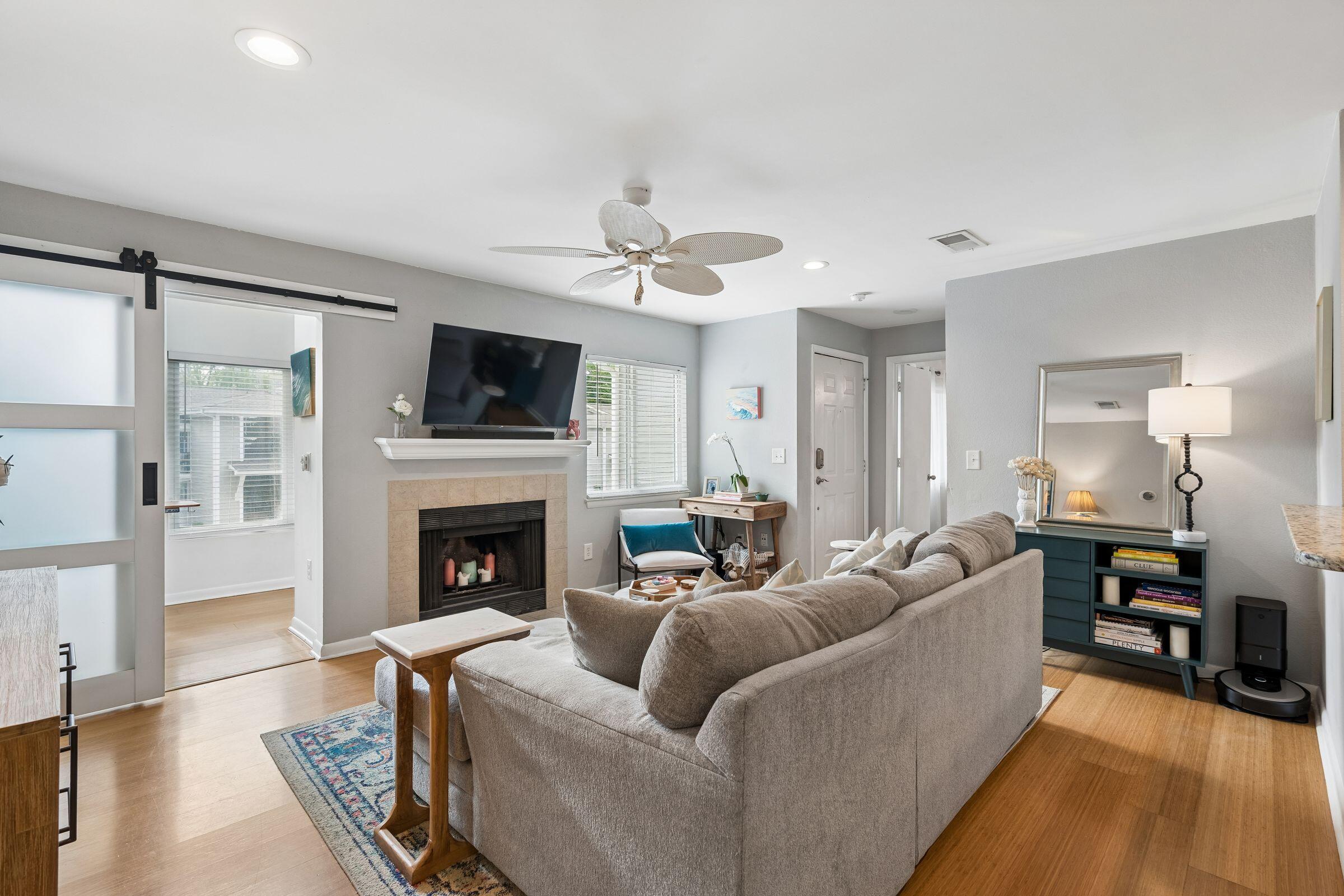 265 Alexandra Drive 4