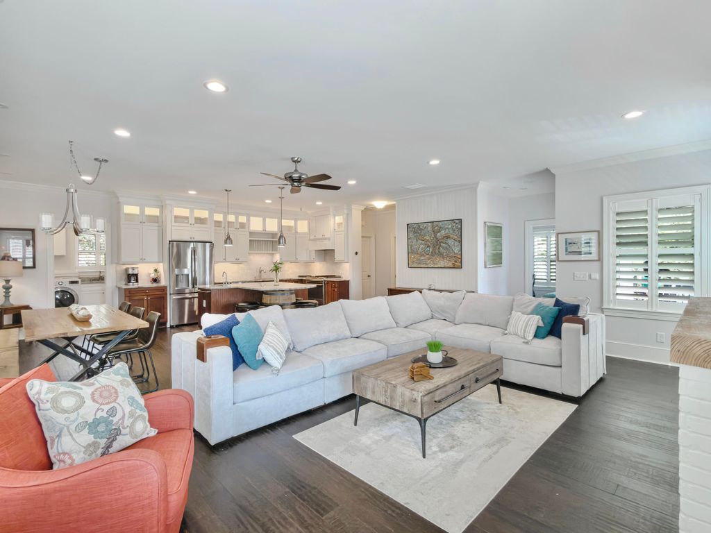 Photo of 5217 Oak Cove Lane, Hollywood, SC 29449 (MLS # 26005715)