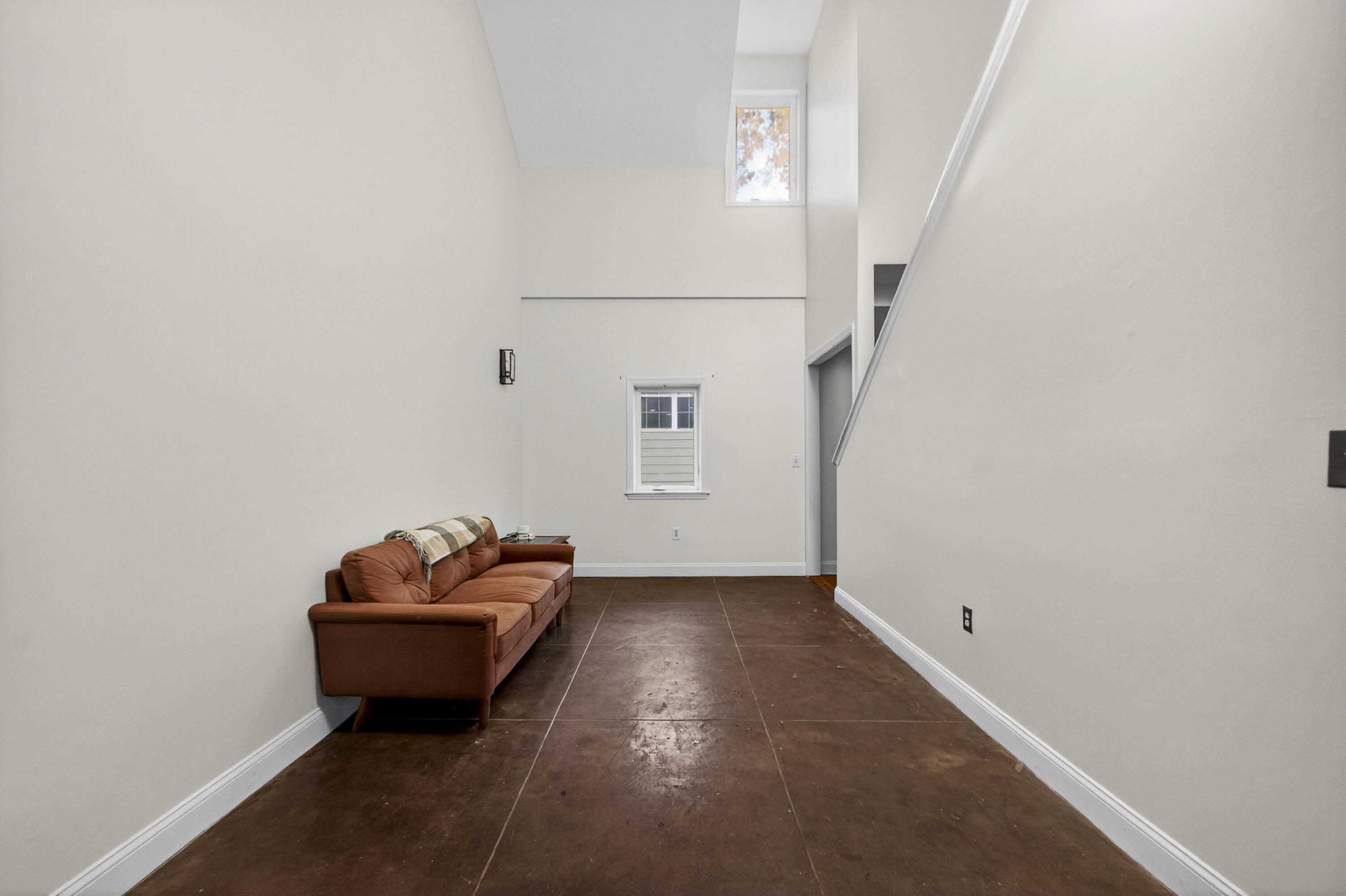 24 Strawberry Lane B