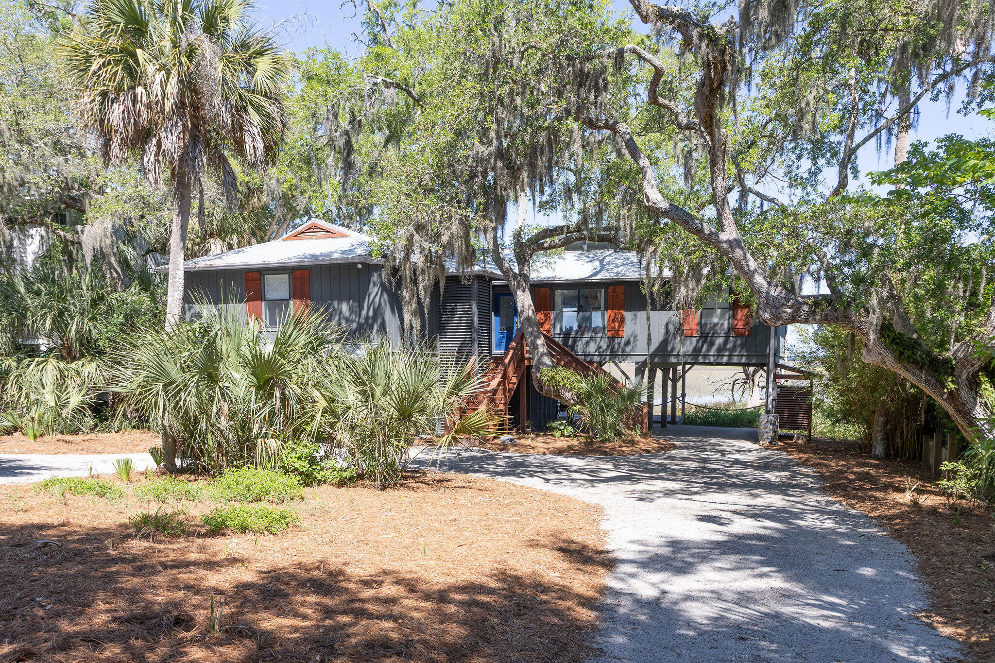 1205 Jungle Road