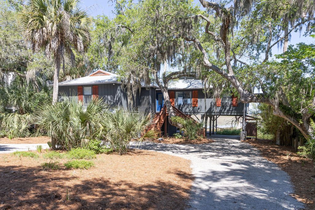 Photo of 1205 Jungle Road, Edisto Island, SC 29438 (MLS # 26012951)