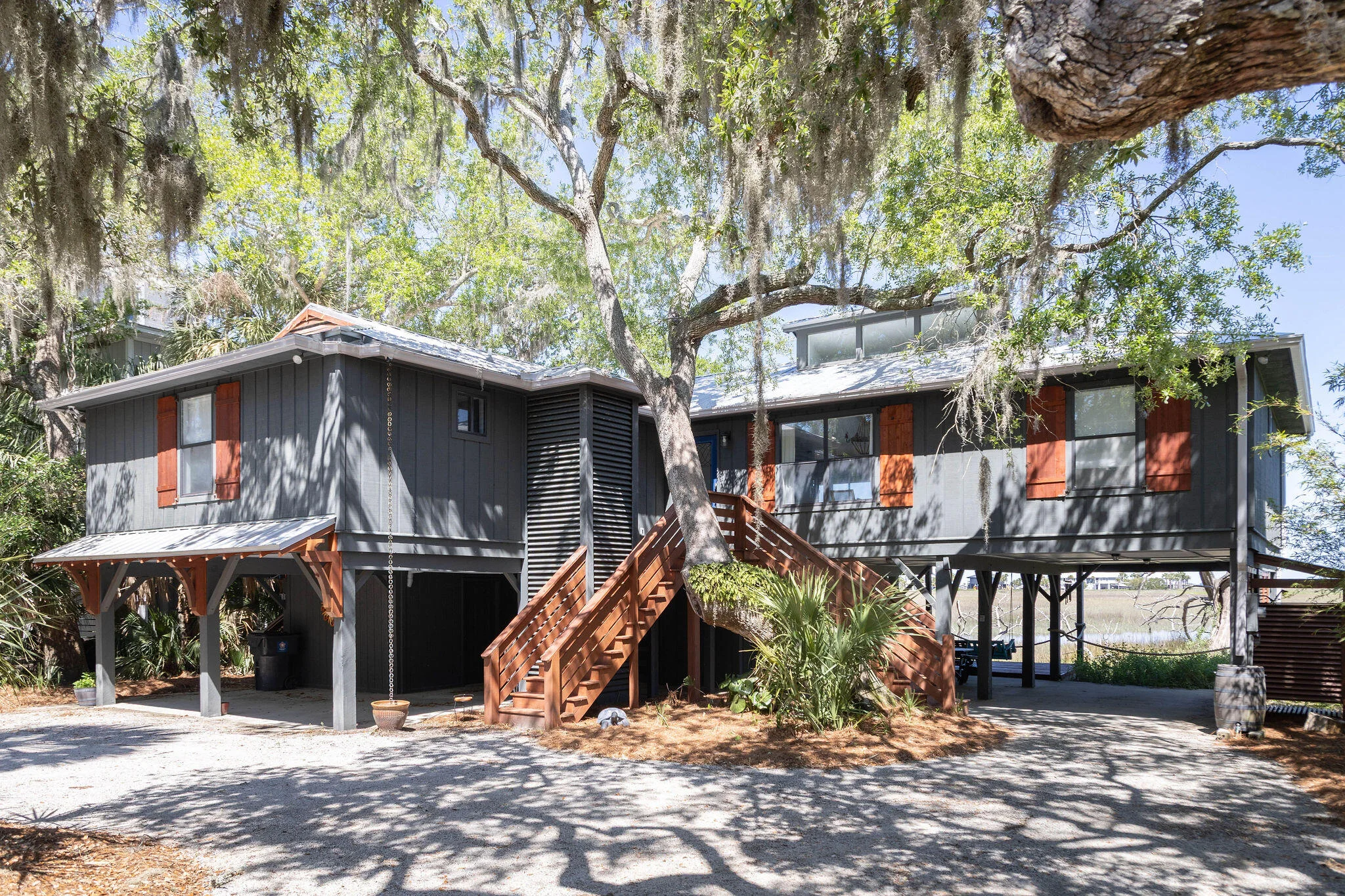 1205 Jungle Road