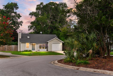 Photo of 1295 Lake Mallard Boulevard, Mount Pleasant, SC 29464 (MLS # 26021173)