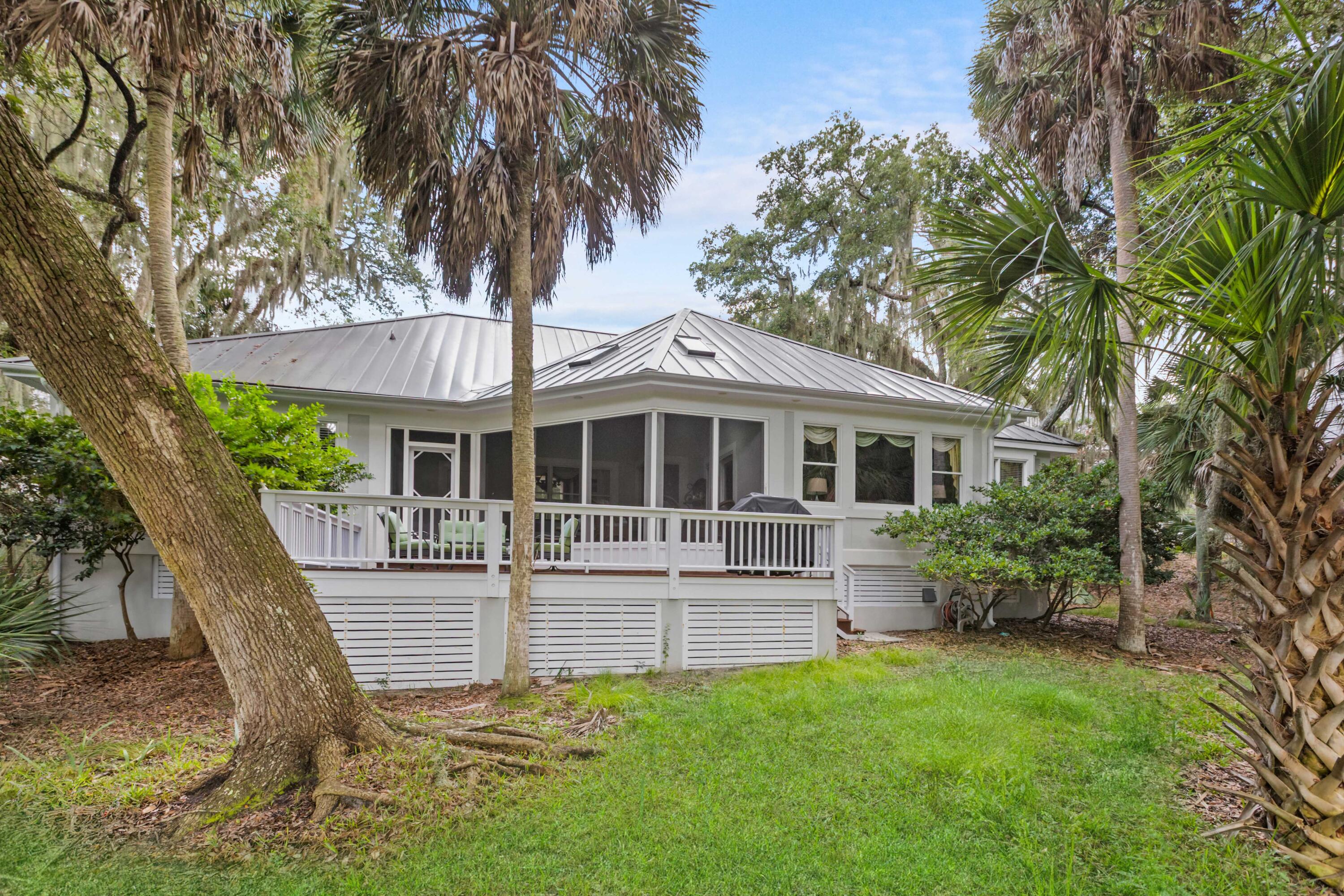 2611 High Hammock Road