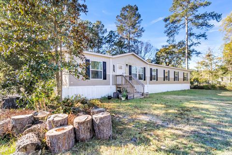 A home in Summerville