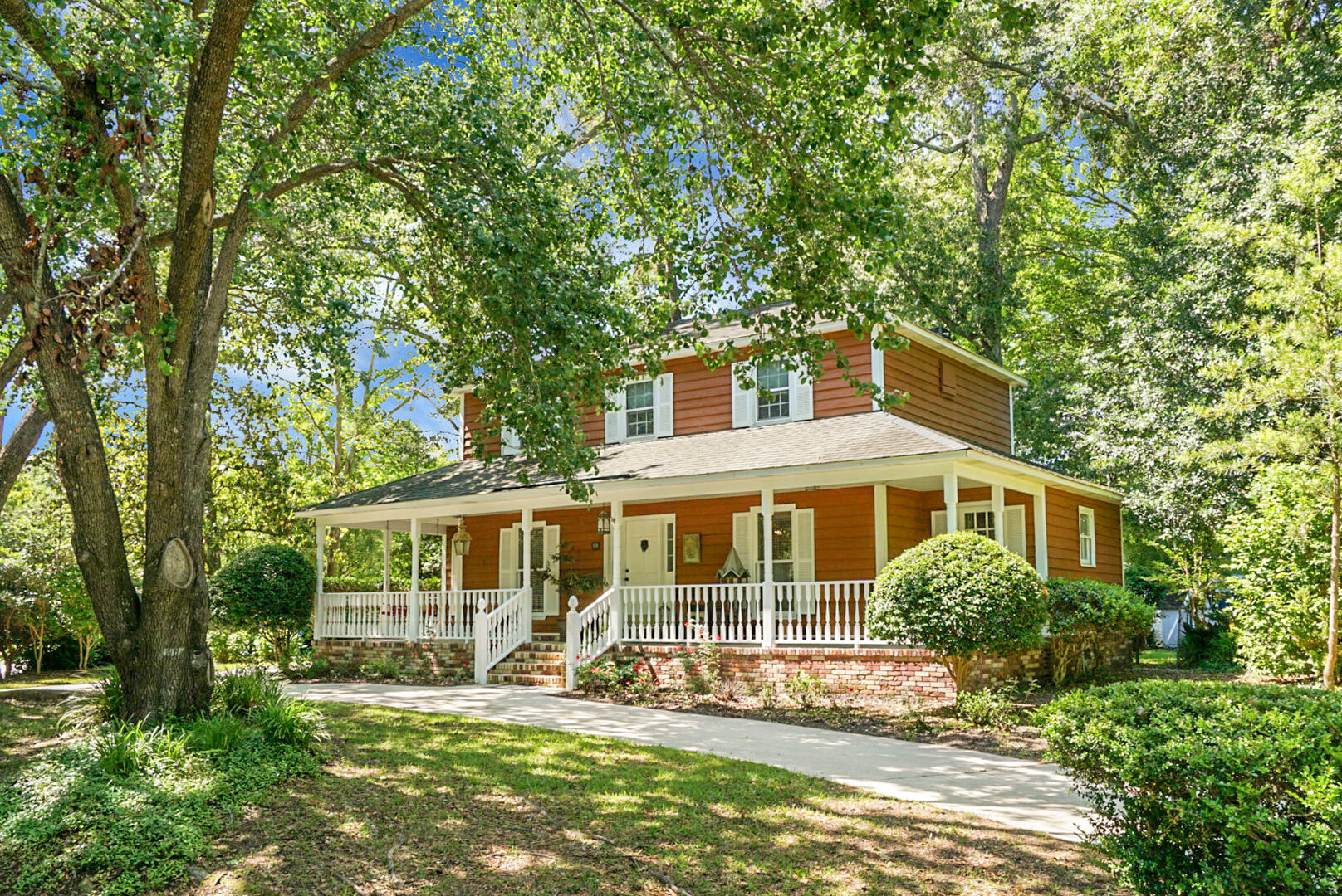 49 Crosscreek Drive